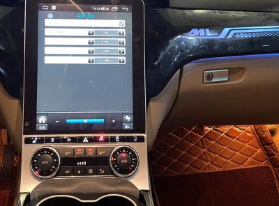 Navigație Mercedes Benz ML 12.1 inci, 4GB Ram, 64GB Stocare